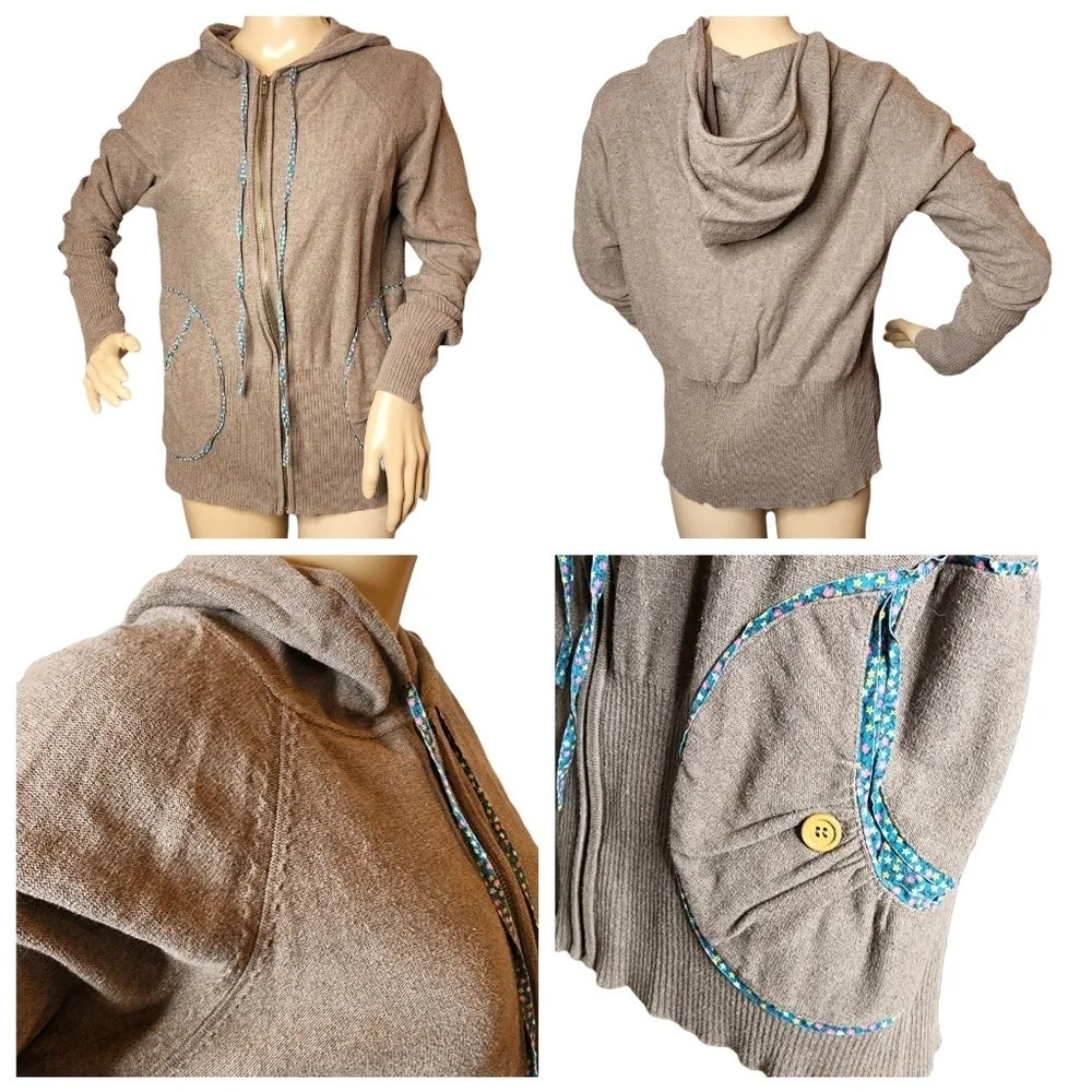 Torrid zip up hooded soft knit sweater.